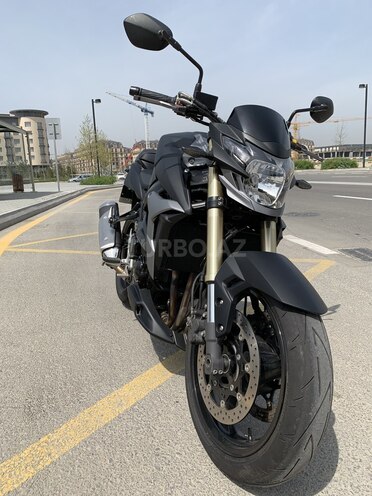 Suzuki GSR 750 2014, 9,850 km - 0.8 l - Bakı