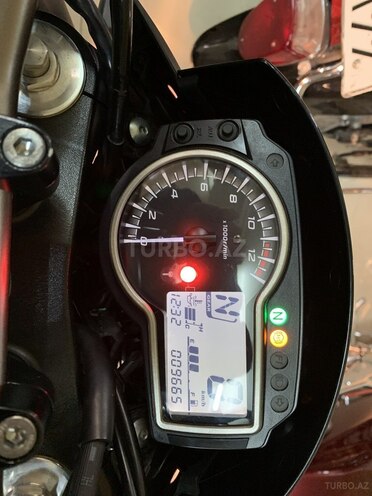 Suzuki GSR 750 2014, 9,850 km - 0.8 l - Bakı