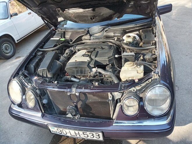 Mercedes E 230 1997, 434,000 km - 2.3 л - Bakı