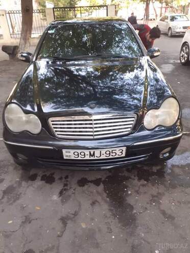 Mercedes C 220 2000, 275,000 km - 2.2 l - Bakı