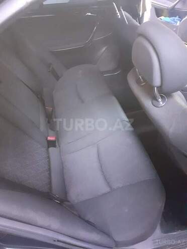 Mercedes C 220 2000, 275,000 km - 2.2 l - Bakı