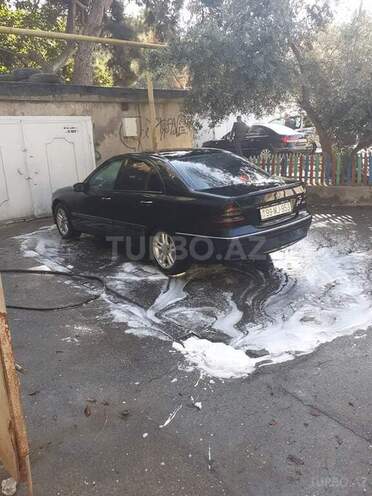 Mercedes C 220 2000, 275,000 km - 2.2 l - Bakı
