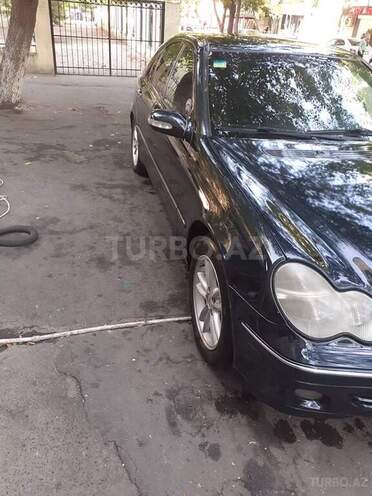Mercedes C 220 2000, 275,000 km - 2.2 l - Bakı