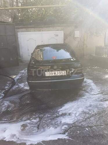 Mercedes C 220 2000, 275,000 km - 2.2 l - Bakı