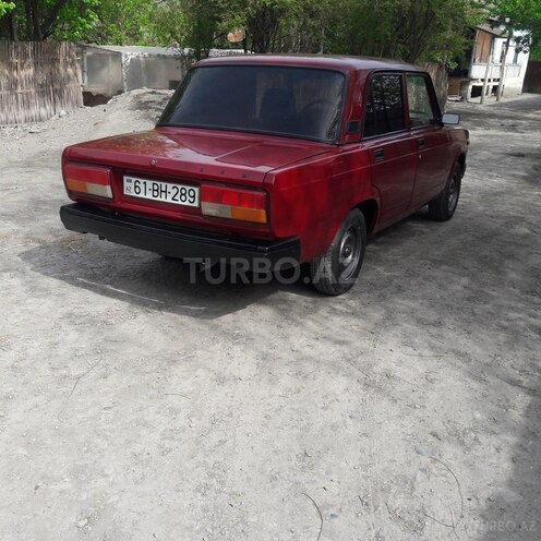 LADA (VAZ) 2107 2009, 135,000 km - 1.5 l - Ucar