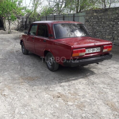 LADA (VAZ) 2107 2009, 135,000 km - 1.5 l - Ucar