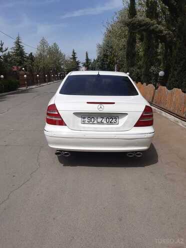 Mercedes E 240 2005, 333,500 km - 2.6 л - Gəncə