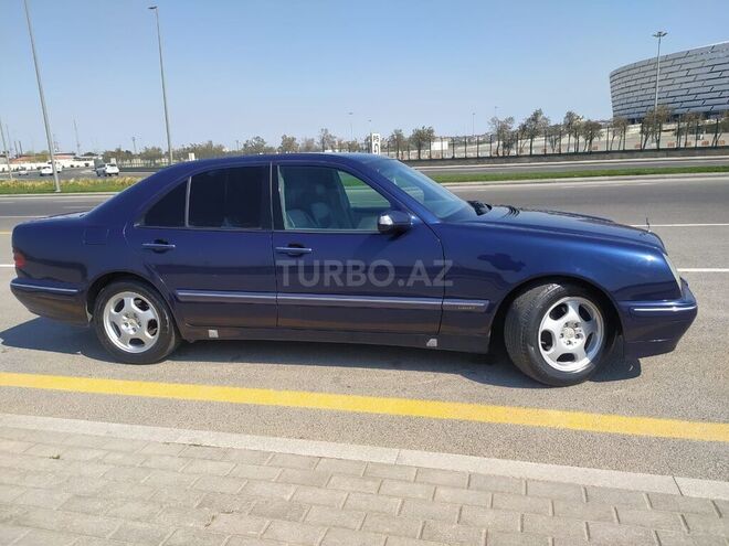 Mercedes E 220 1999, 450,000 km - 2.2 л - Bakı