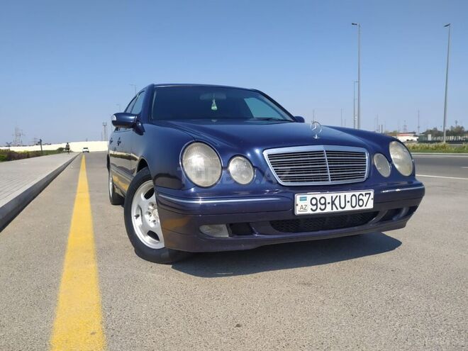 Mercedes E 220 1999, 450,000 km - 2.2 л - Bakı