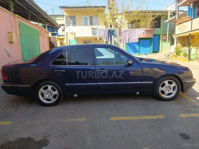 Mercedes E 220 1999, 450,000 km - 2.2 л - Bakı