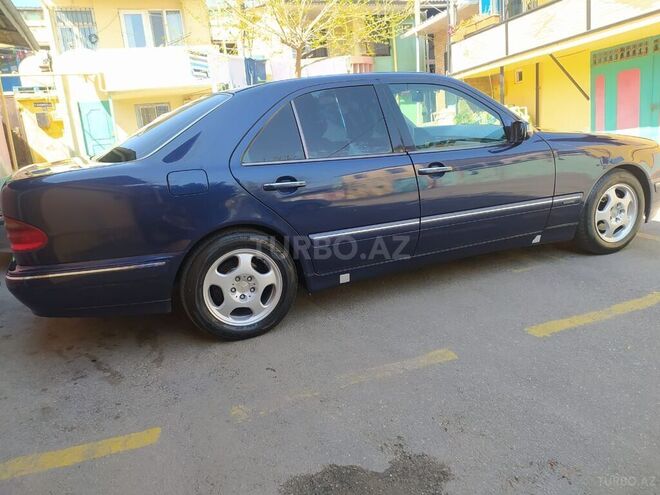 Mercedes E 220 1999, 450,000 km - 2.2 л - Bakı