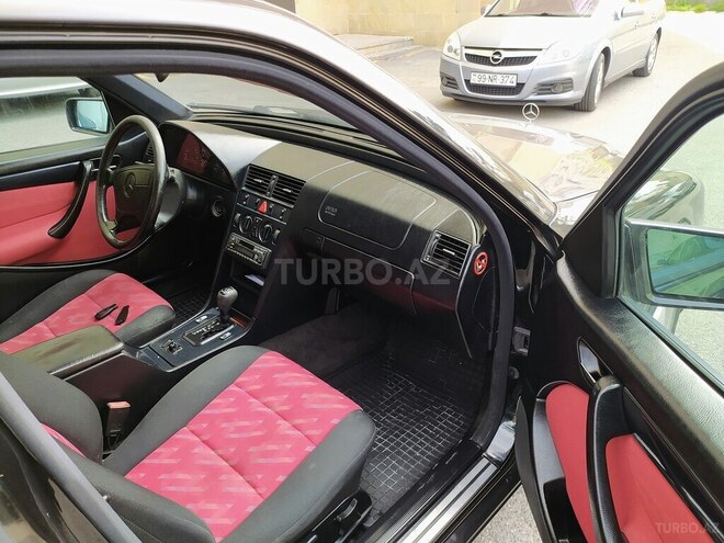 Mercedes C 180 1998, 302,000 km - 1.8 l - Bakı