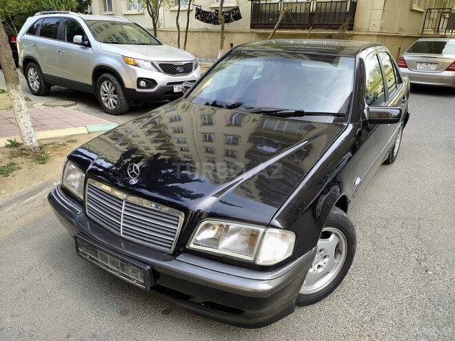Mercedes C 180 1998, 302,000 km - 1.8 l - Bakı