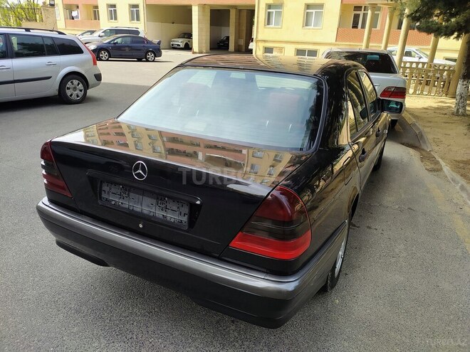 Mercedes C 180 1998, 302,000 km - 1.8 l - Bakı