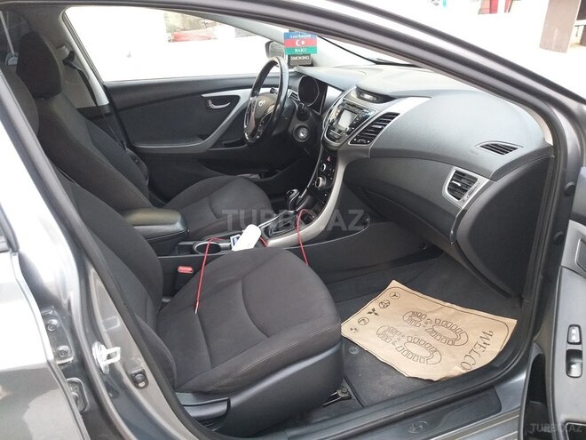 Hyundai Elantra 2015, 147,000 km - 2.0 l - Bakı