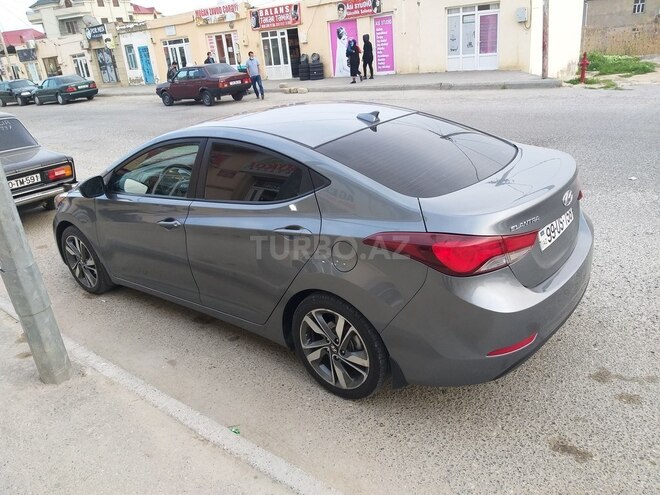 Hyundai Elantra 2015, 147,000 km - 2.0 l - Bakı