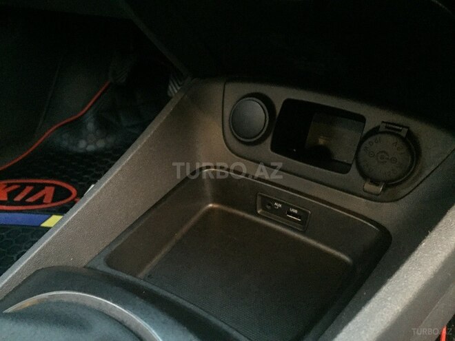 Kia Rio 2010, 184,500 km - 1.4 л - Bakı