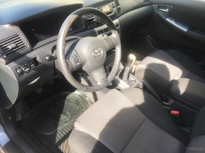 Toyota Corolla 2006, 245,000 km - 1.4 l - Bakı
