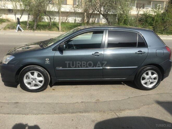 Toyota Corolla 2006, 245,000 km - 1.4 l - Bakı