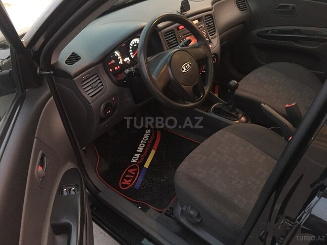 Kia Rio 2010, 184,500 km - 1.4 л - Bakı