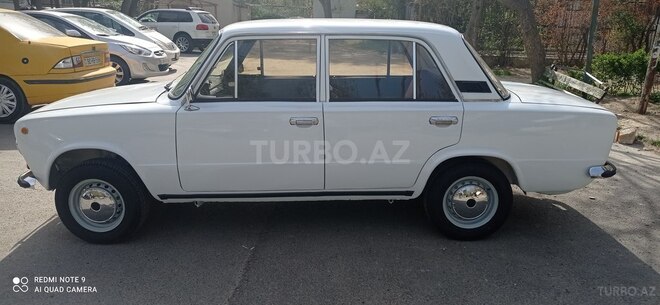 LADA (VAZ) 21011 1983, 350,000 km - 1.3 l - Bakı