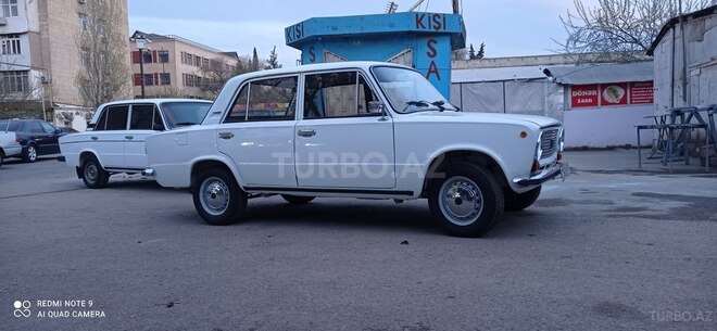 LADA (VAZ) 21011 1983, 350,000 km - 1.3 l - Bakı