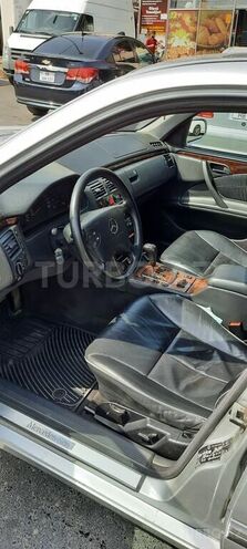 Mercedes E 270 2000, 280,750 km - 2.7 l - Bakı