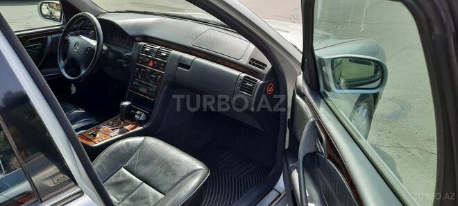 Mercedes E 270 2000, 280,750 km - 2.7 l - Bakı