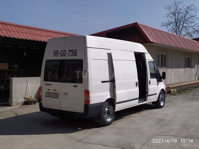Ford Transit 2003, 388,000 km - 2.4 l - Quba