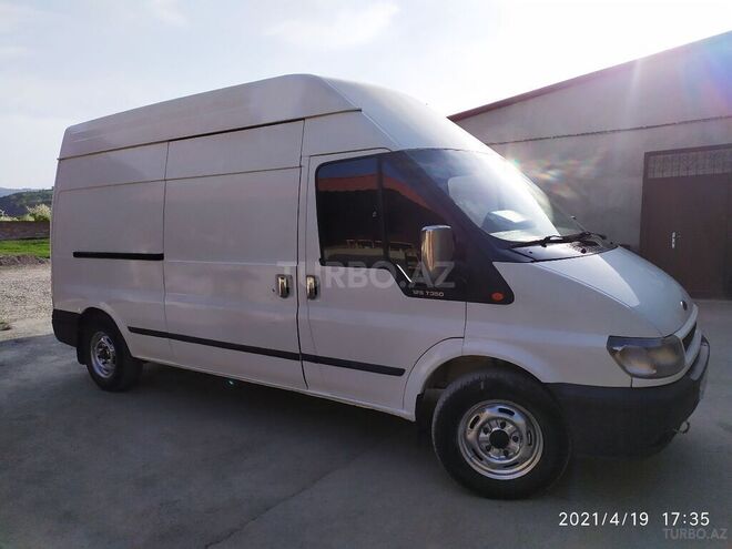 Ford Transit 2003, 388,000 km - 2.4 l - Quba