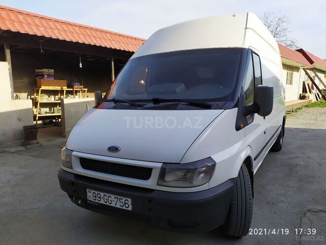 Ford Transit 2003, 388,000 km - 2.4 l - Quba