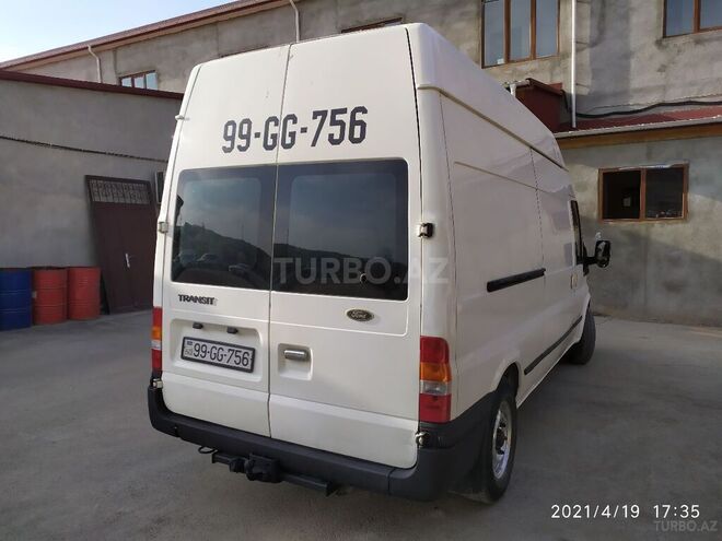 Ford Transit 2003, 388,000 km - 2.4 l - Quba