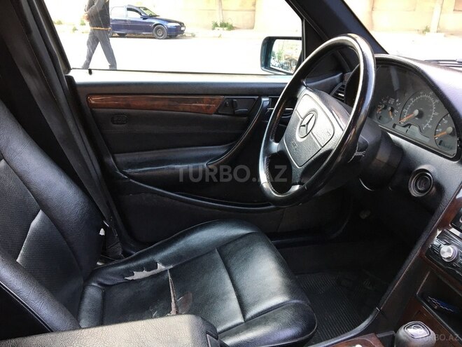 Mercedes C 230 1997, 263,000 km - 2.3 l - Bakı