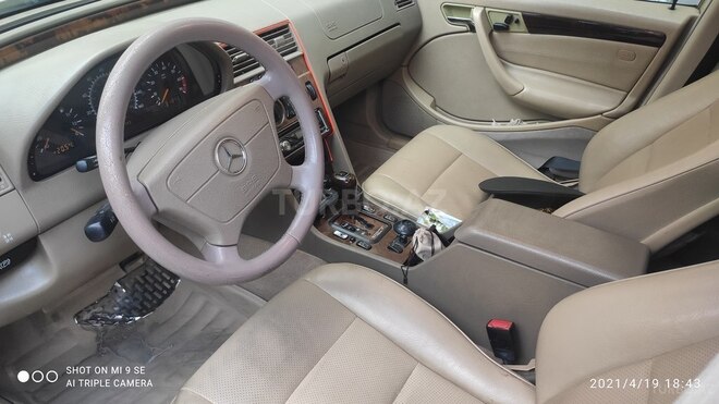 Mercedes C 230 2000, 271,000 km - 2.3 л - Bakı