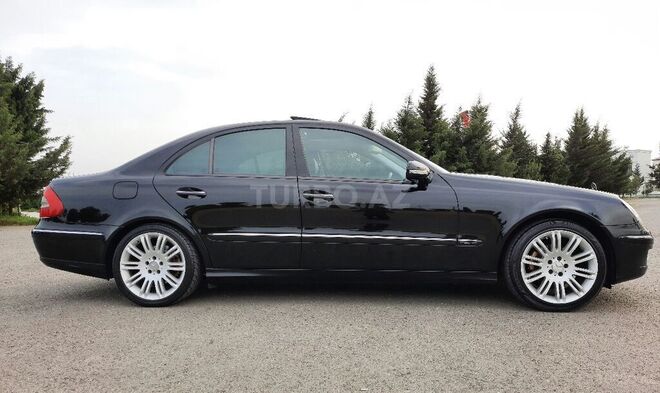 Mercedes E 220 2007, 230,000 km - 2.2 l - Bakı
