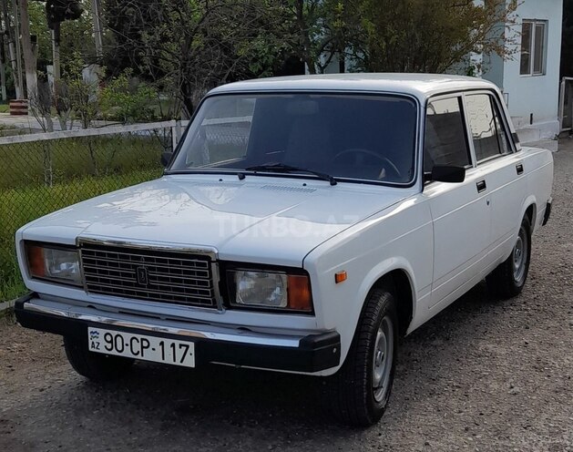 LADA (VAZ) 2107 2008, 256,000 km - 1.6 l - Salyan