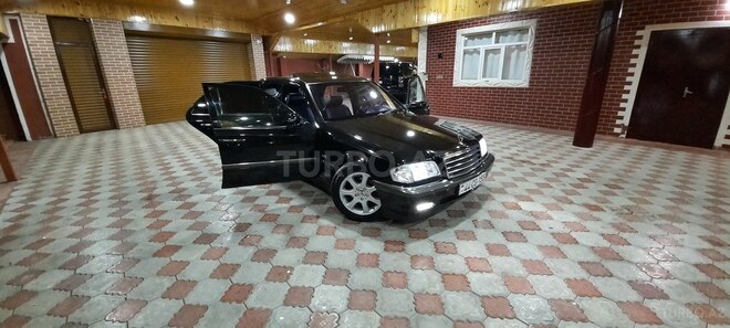 Mercedes C 280 1997, 222,000 km - 2.8 l - Masallı