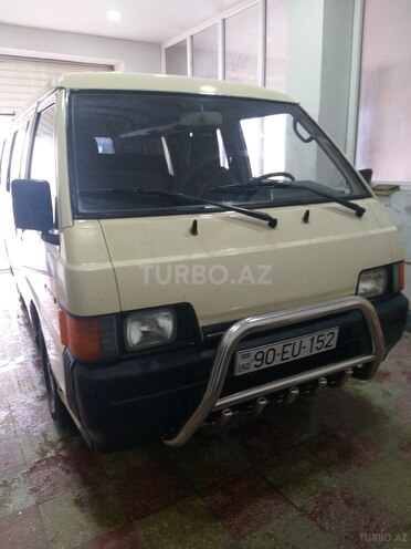 Mitsubishi L300 1997, 349,000 km - 2.0 l - Bakı