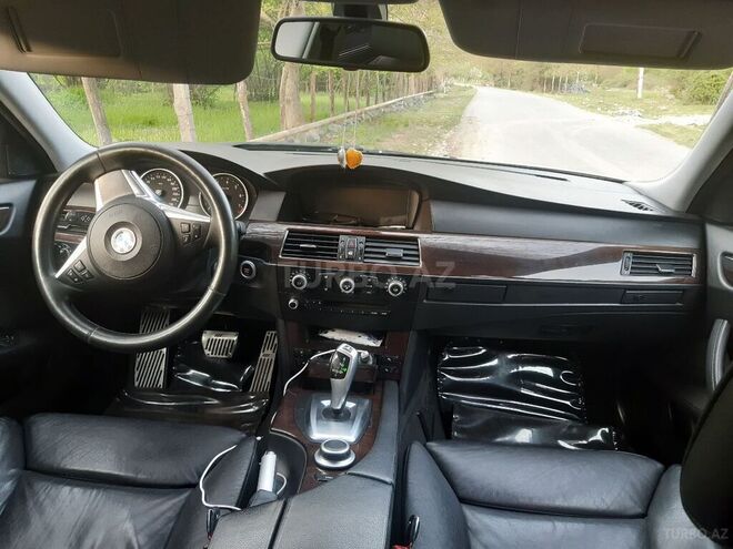 BMW 530 2008, 185,000 km - 3.0 л - Zaqatala