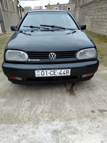 Volkswagen Golf 1995, 288,888 km - 1.6 л - Bakı