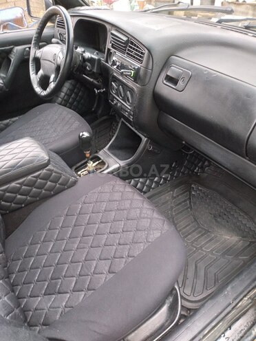 Volkswagen Golf 1995, 288,888 km - 1.6 л - Bakı
