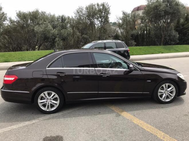 Mercedes E 220 2010, 261,000 km - 2.2 l - Bakı