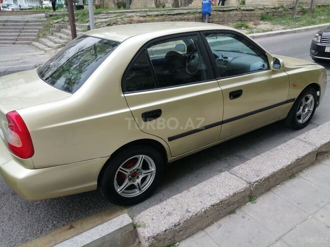 Hyundai Accent 2000, 356,000 km - 1.6 l - Bakı