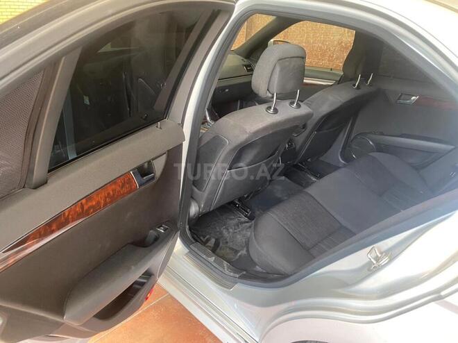 Mercedes C 250 2007, 135,000 km - 2.5 l - Bakı