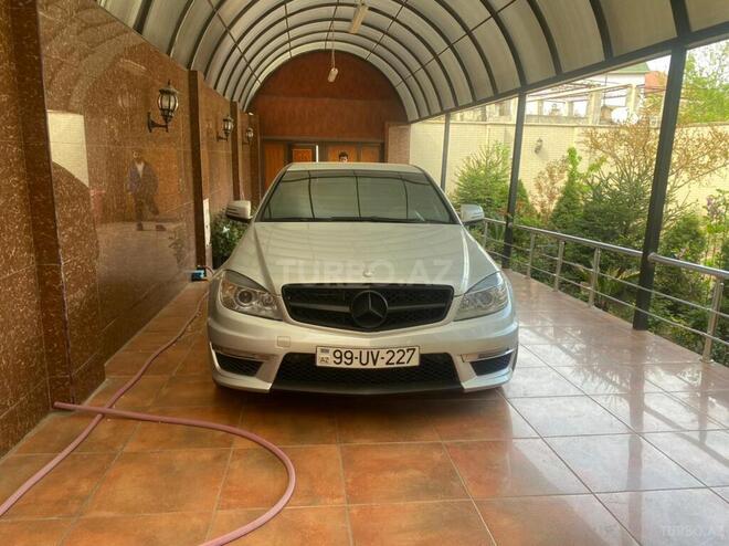 Mercedes C 250 2007, 135,000 km - 2.5 l - Bakı
