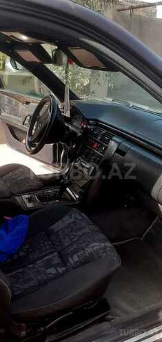 Mercedes E 240 1998, 418,216 km - 2.4 л - Bakı