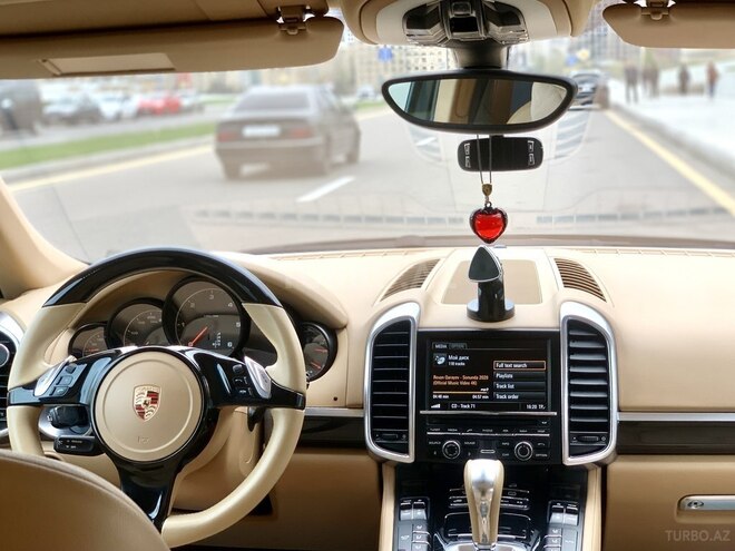Porsche Cayenne 2014, 222,222 km - 3.0 л - Bakı