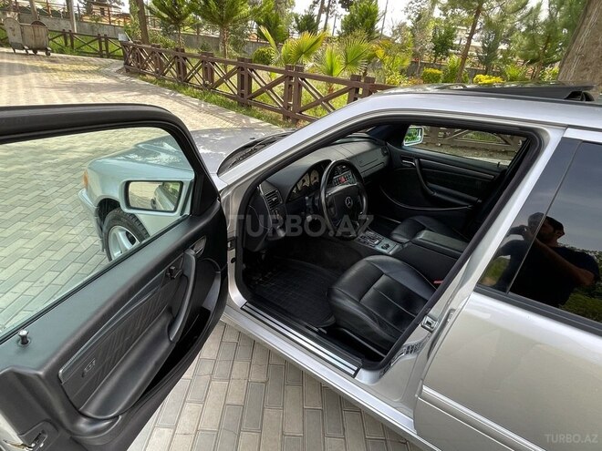 Mercedes C 230 1999, 191,450 km - 2.3 l - Masallı