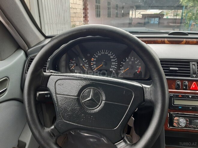 Mercedes C 240 1997, 481,700 km - 2.4 л - İmişli