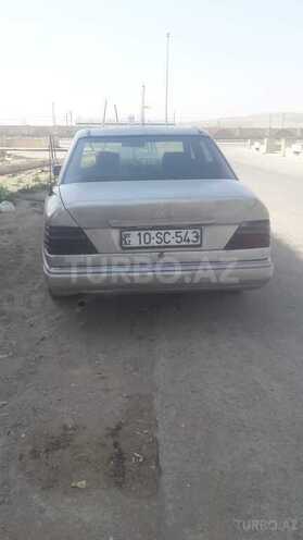 Mercedes E 200 1988, 344,322 km - 2.0 l - Bakı
